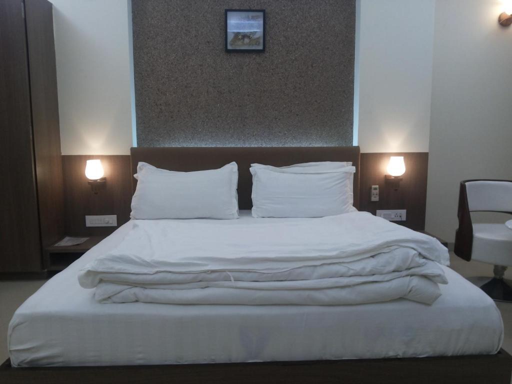 Hotel Royal Inn Ankleshwar Room photo