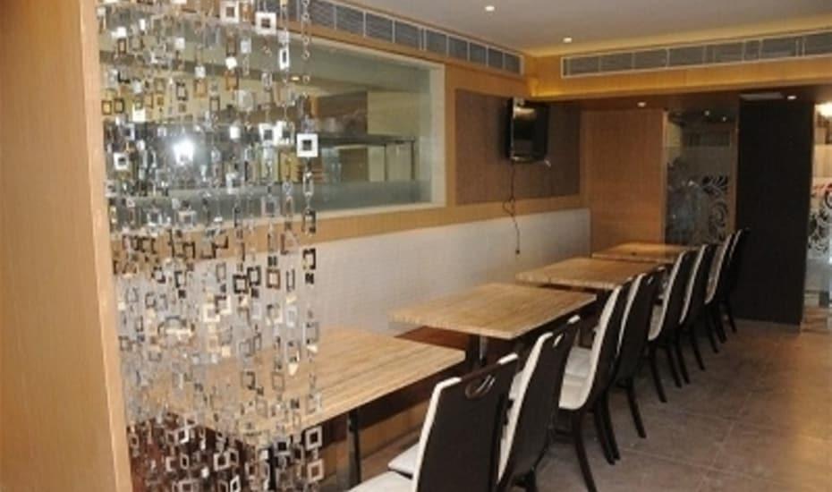 Hotel Royal Inn Ankleshwar Exterior photo